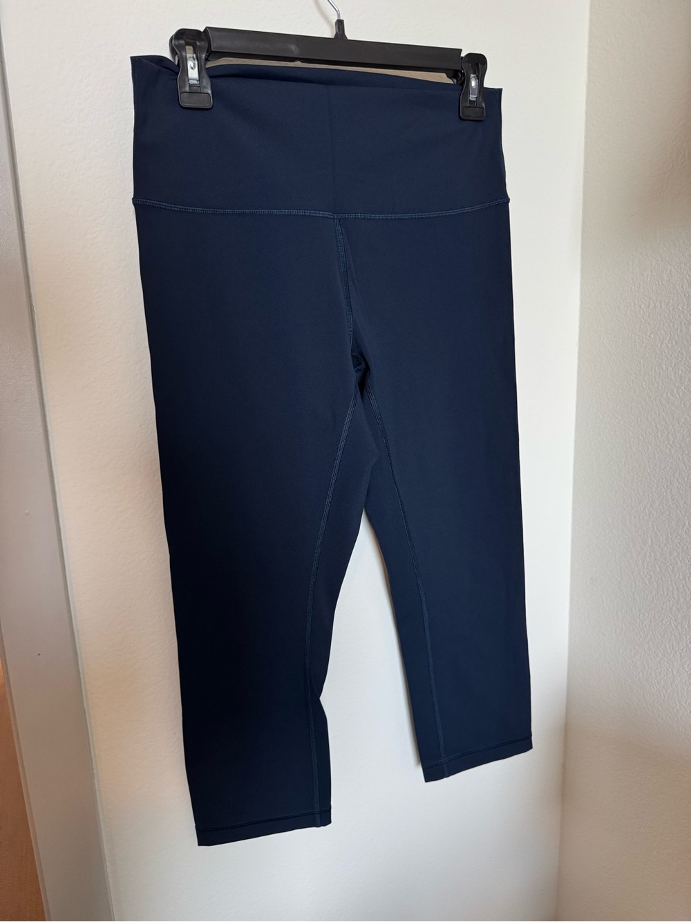Lululemon Wunder Train High Rise Crop 21”